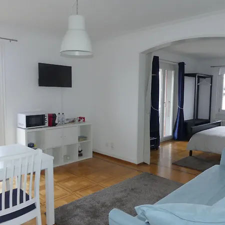 Au Bonheur Des Iris Couette-café