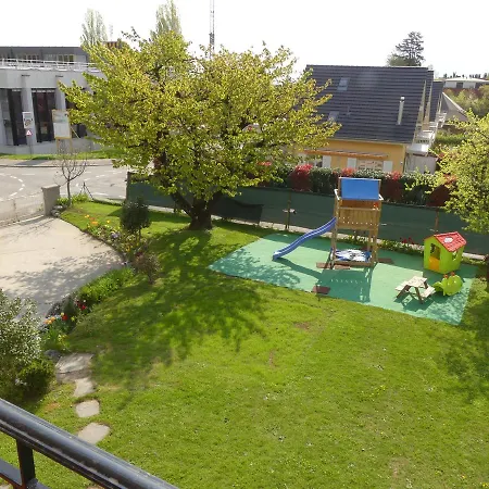 Au Bonheur Des Iris 3* Rolle