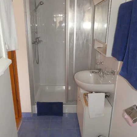 Au Bonheur Des Iris 3* رول