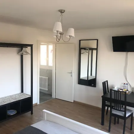 فندق مبيت وإفطار Au Bonheur Des Iris 3*