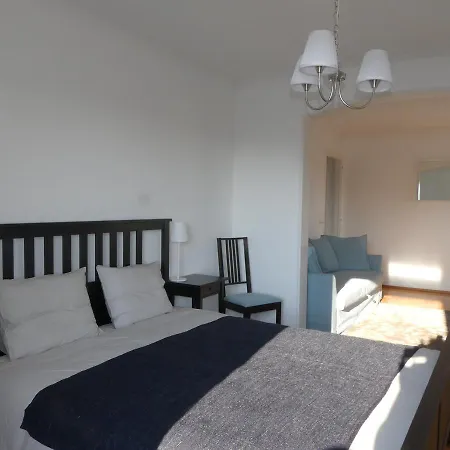 Au Bonheur Des Iris 3* رول