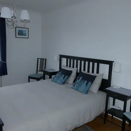 Au Bonheur Des Iris 3* رول