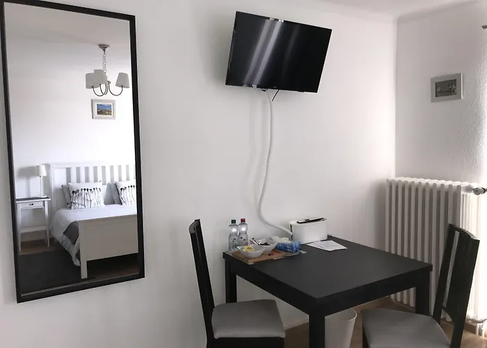 Au Bonheur Des Iris 3*